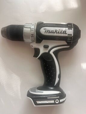 Makita 18V cordless 1/2” drill/ driver BDF452 drill only